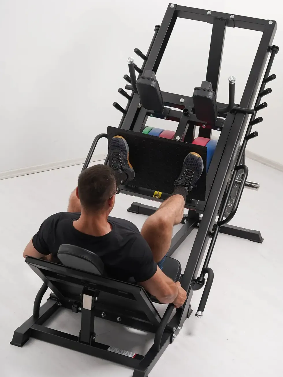 2-in-1 Beinpresse & Hack Squat