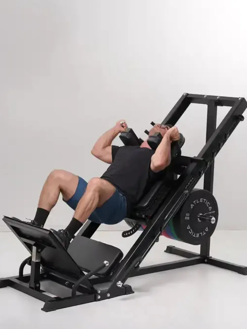 2-in-1 Beinpresse & Hack Squat